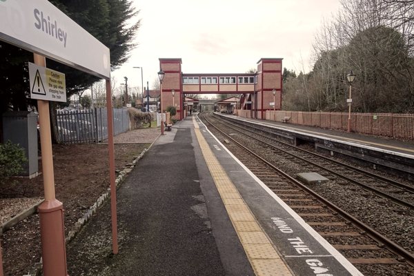 Shirley railway station platform